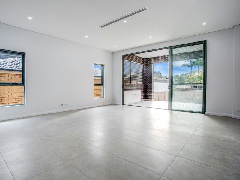 38 Oak Drive, Georges Hall NSW 2198