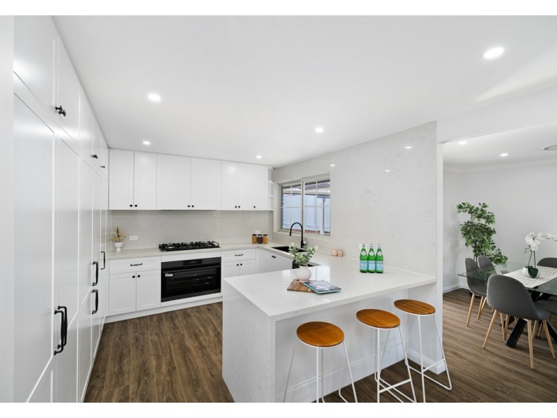 29 Josephine Crescent, Moorebank NSW 2170