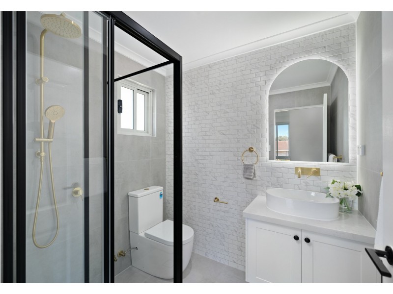 29 Josephine Crescent, Moorebank NSW 2170