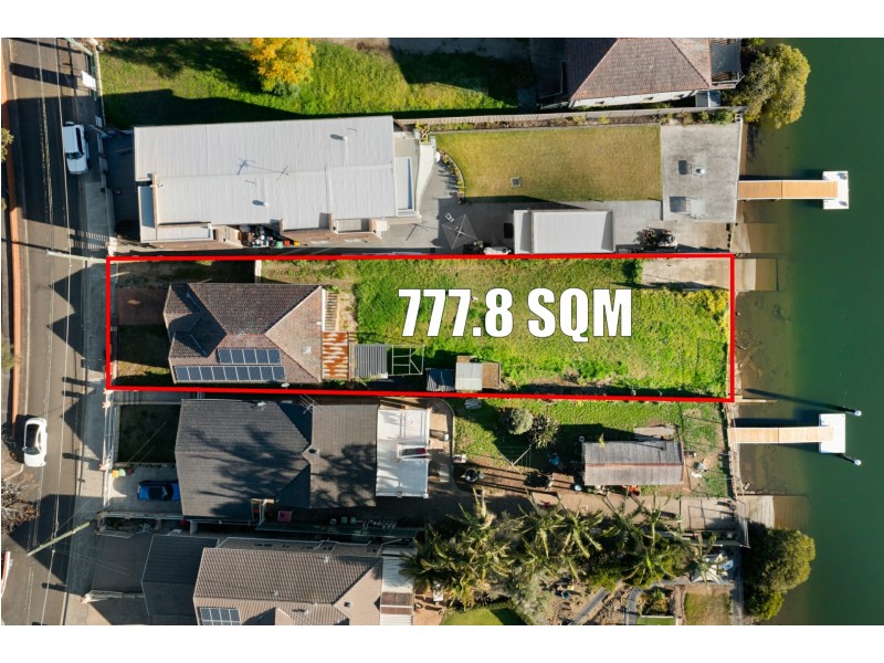 532 Henry Lawson Drive, East Hills NSW 2213