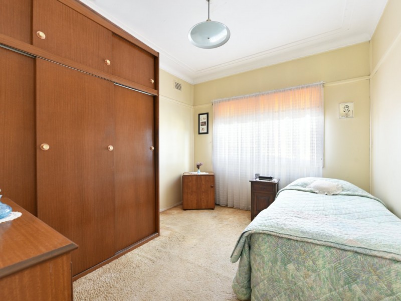 1 Vernon Street, Punchbowl NSW 2196