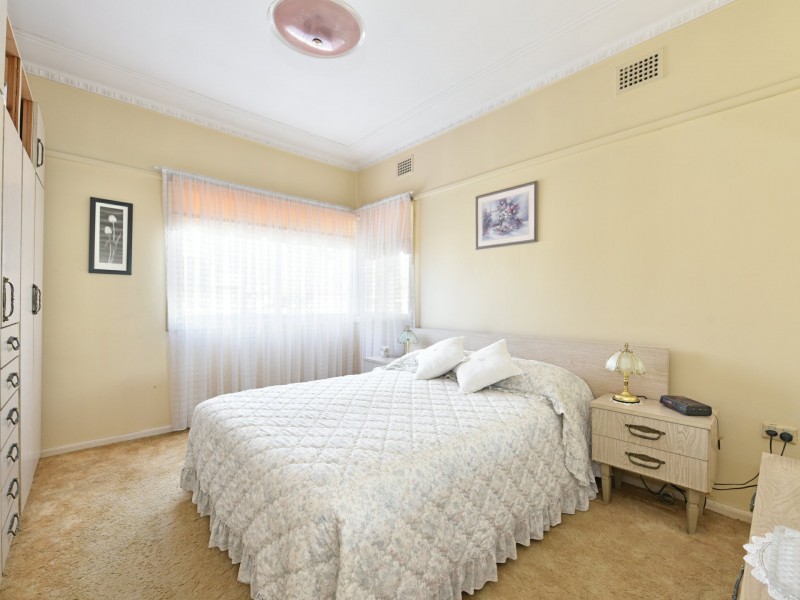 1 Vernon Street, Punchbowl NSW 2196