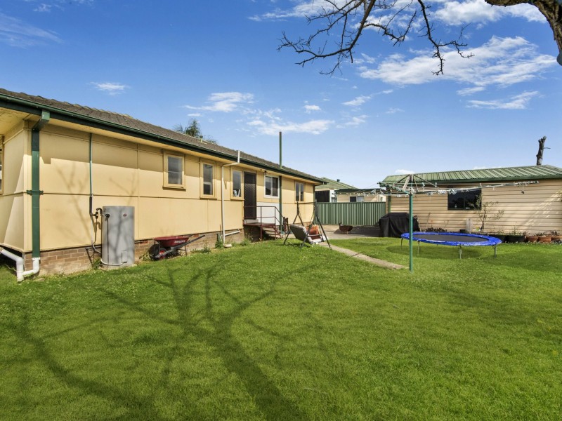 29 O’Neile Crescent, Lurnea NSW 2170