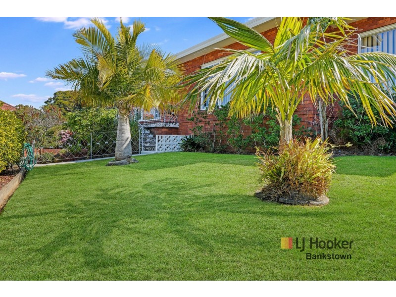 16 Gregory Crescent, Beverly Hills NSW 2209