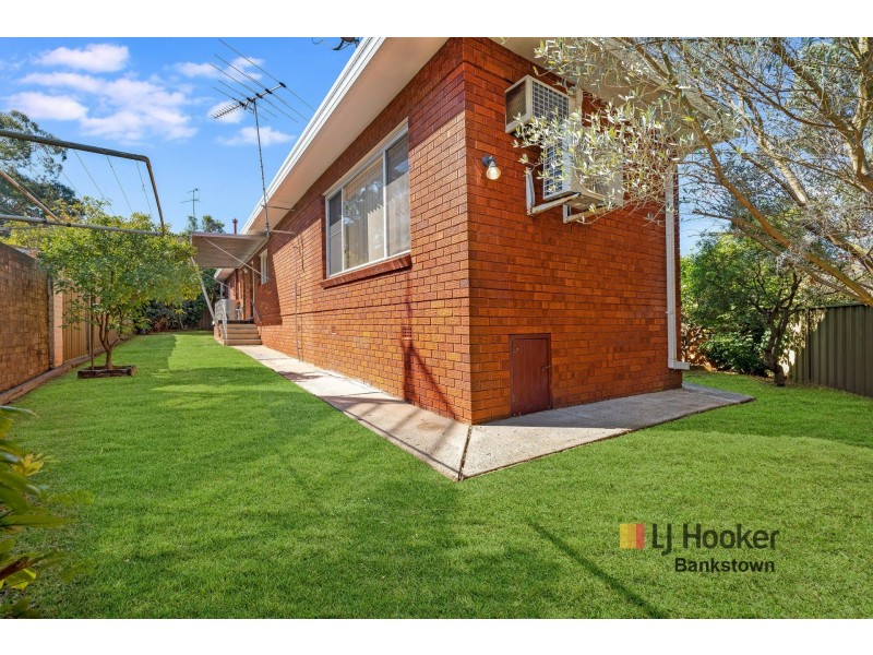 16 Gregory Crescent, Beverly Hills NSW 2209