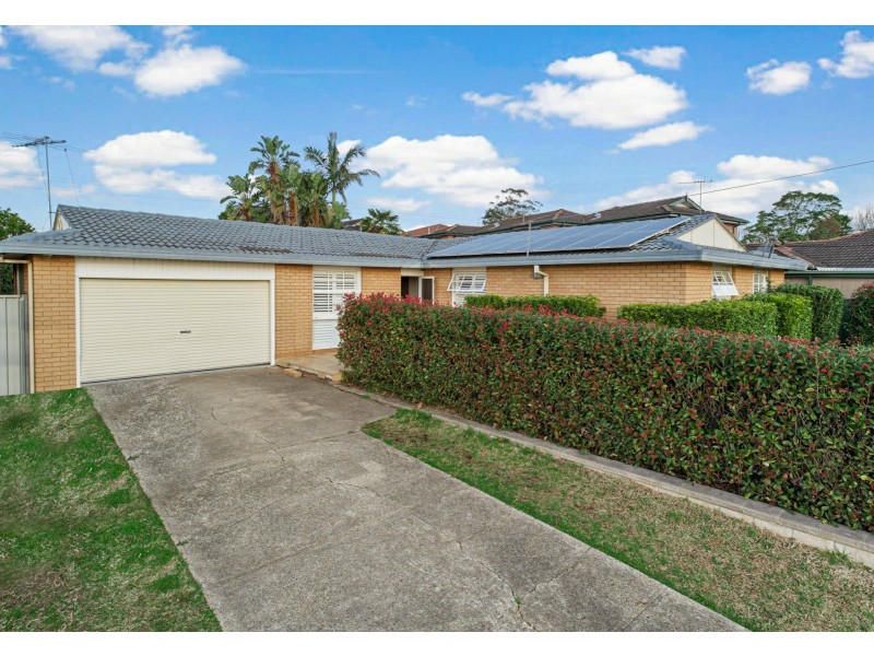 61 Selway Avenue, Moorebank NSW 2170