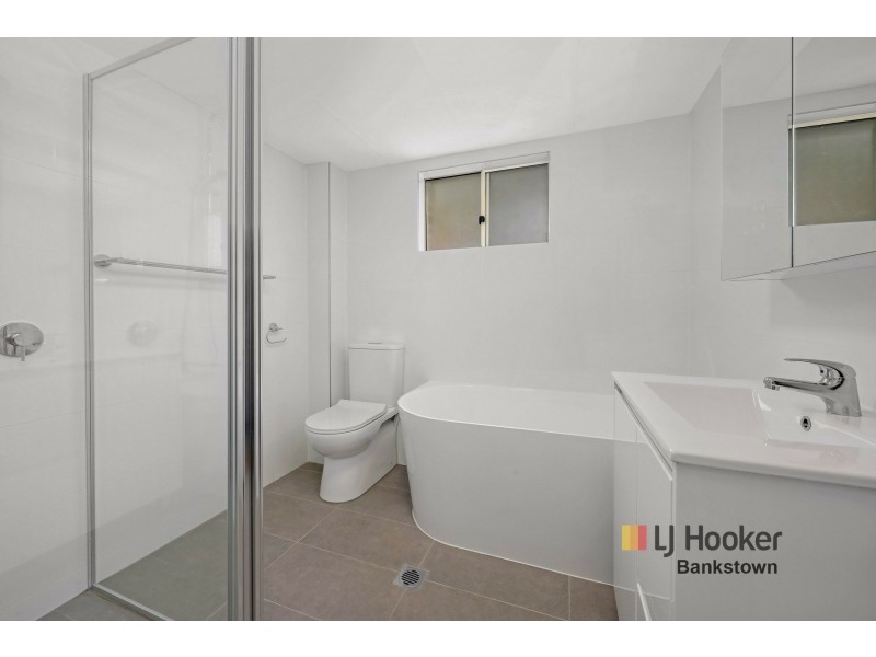 11/25 Myrtle Rd, Bankstown NSW 2200