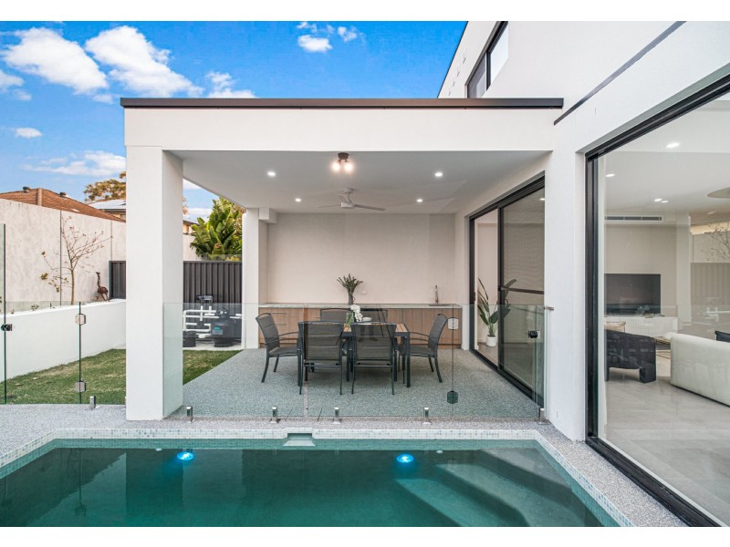 63 Lang Street, Padstow NSW 2211