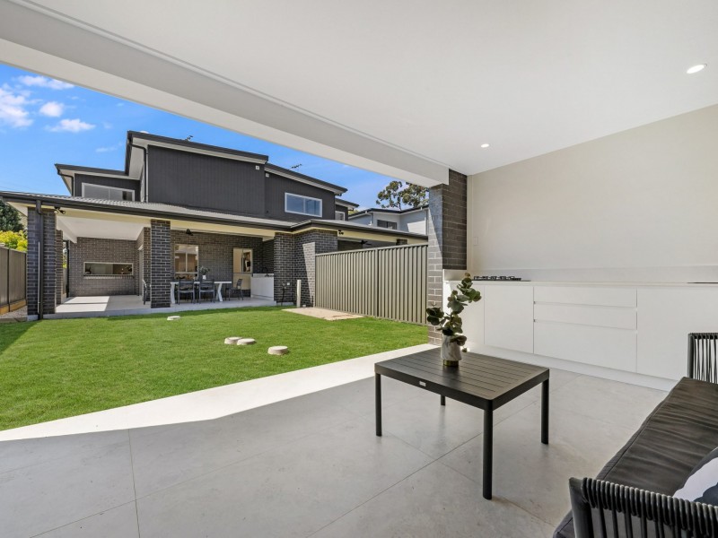 4a Brallos avenue, Holsworthy NSW 2173