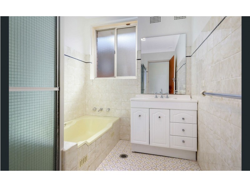 2 Baxter Road, Bass Hill NSW 2197