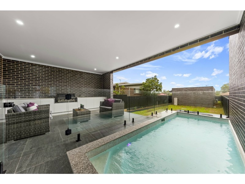 10a Ellis Street, Condell Park NSW 2200