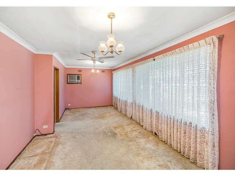 56 Caroline Crescent, Georges Hall NSW 2198