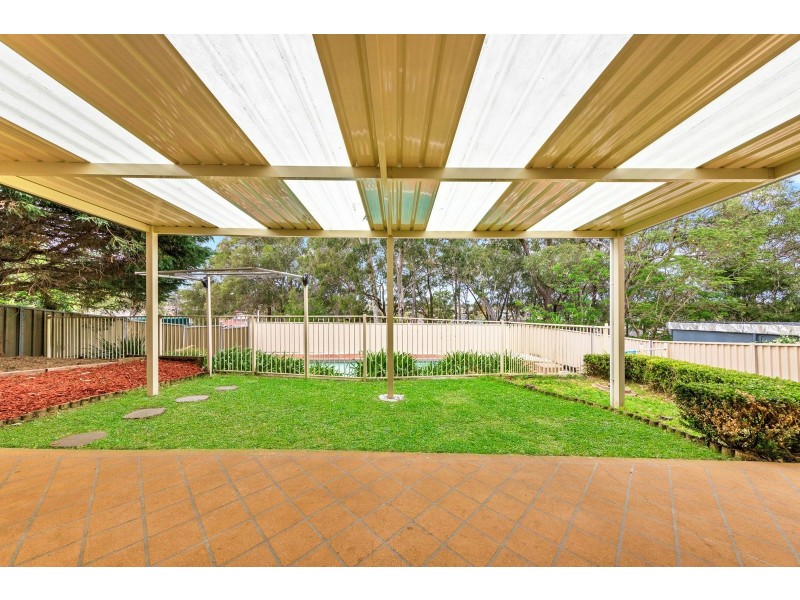 33 Wendy Avenue, Georges Hall NSW 2198