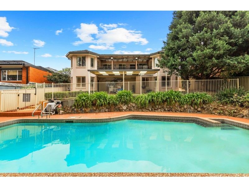 33 Wendy Avenue, Georges Hall NSW 2198