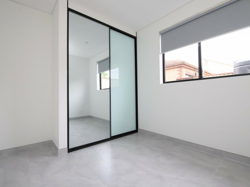 1/69 Catherine Street, Punchbowl NSW 2196