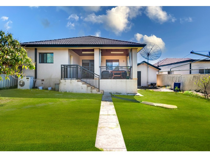 3 Breasley Avenue, Yagoona NSW 2199