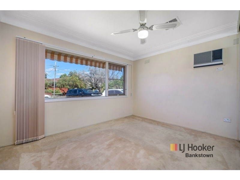 14 Tonga Close, Greenacre NSW 2190
