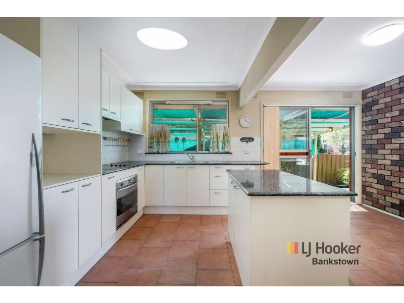 14 Tonga Close, Greenacre NSW 2190