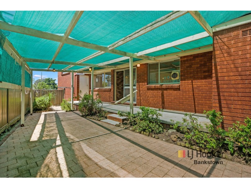 14 Tonga Close, Greenacre NSW 2190