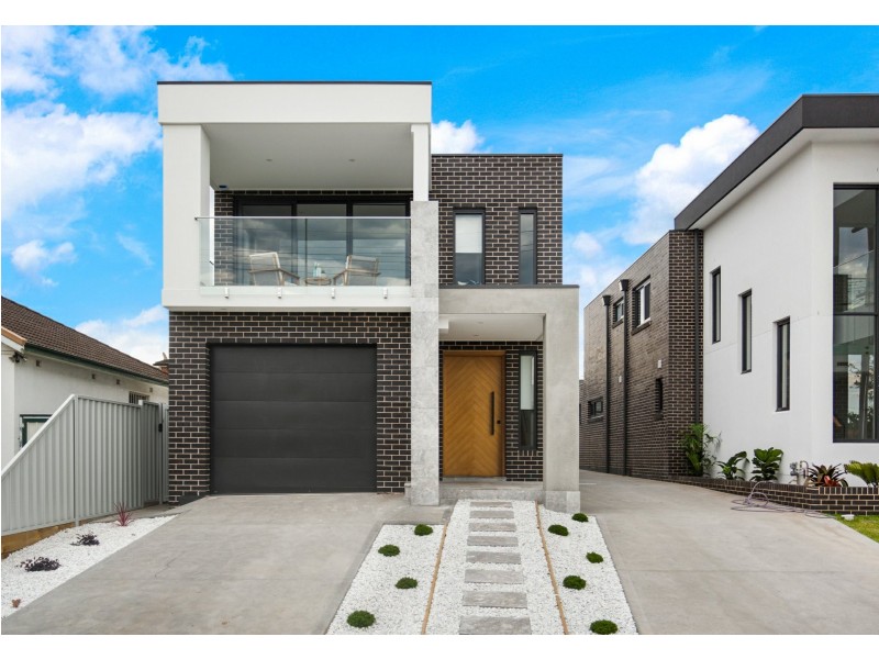 2/71 Lancaster Avenue, Punchbowl NSW 2196