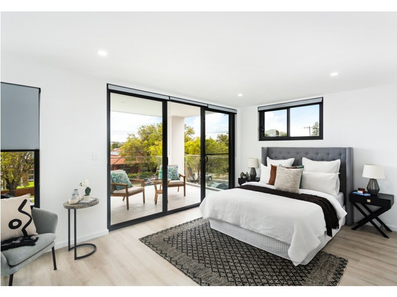 2/71 Lancaster Avenue, Punchbowl NSW 2196