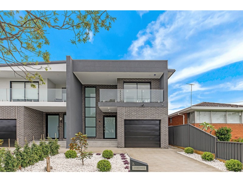 16 Jacaranda Drive, Georges Hall NSW 2198