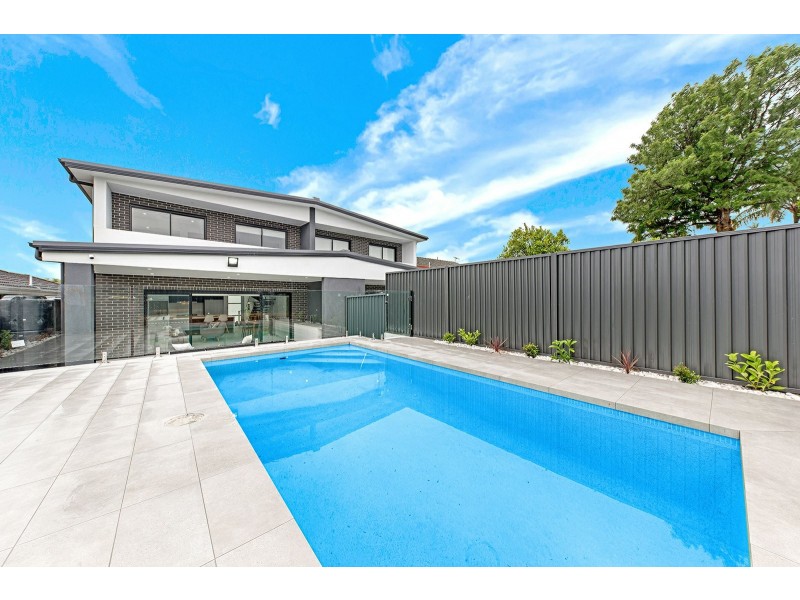 16 Jacaranda Drive, Georges Hall NSW 2198