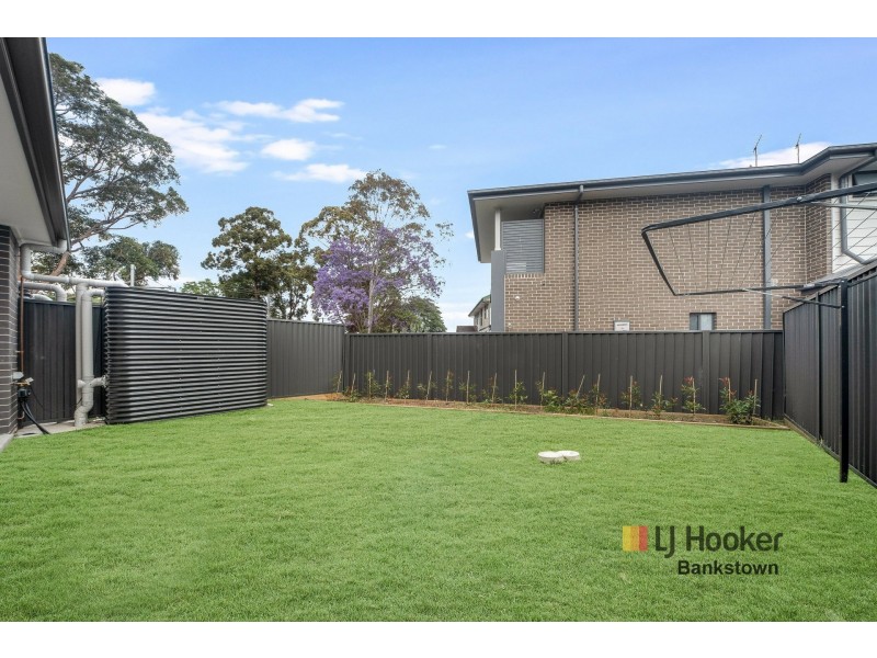 6a Brallos Avenue, Holsworthy NSW 2173