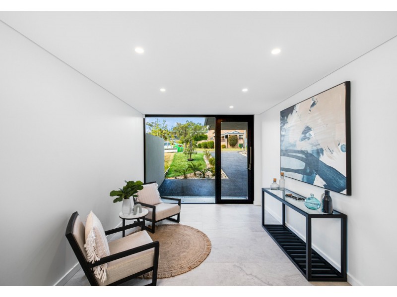 35 Fewtrell Avenue, Revesby Heights NSW 2212