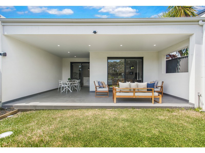 10 Oatley Place, Padstow Heights NSW 2211