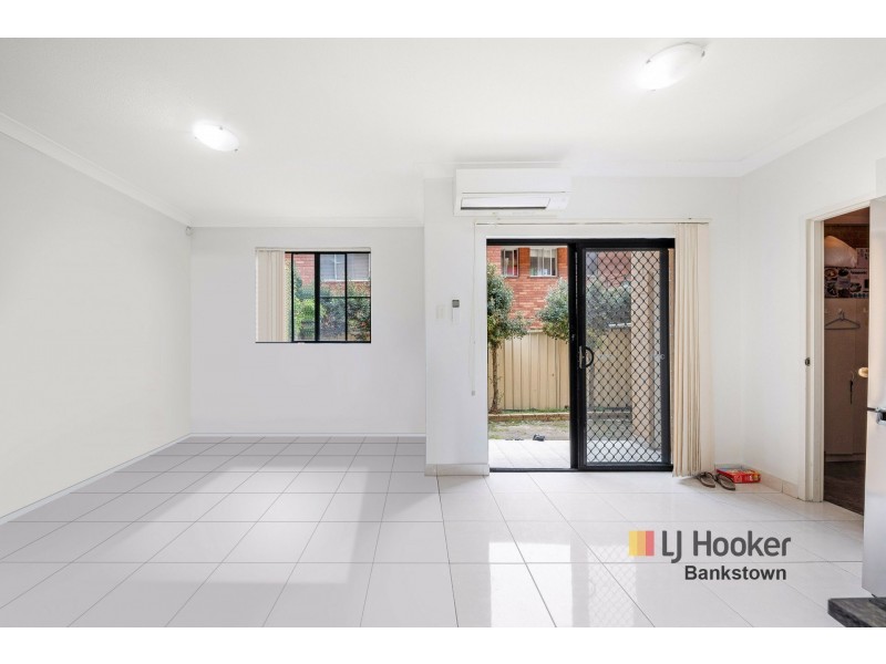 2/106 Rossmore Avenue, Punchbowl NSW 2196