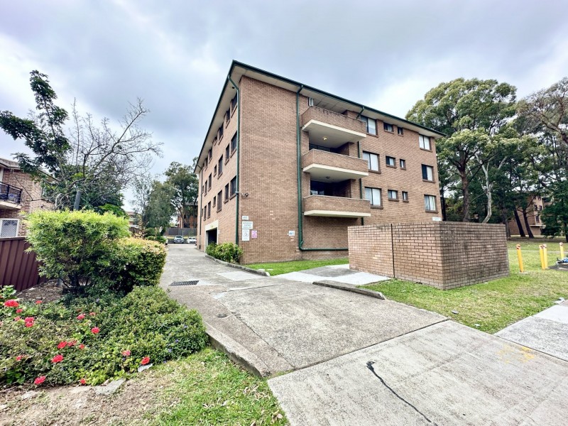 10/17-21 Rickard Road, Bankstown NSW 2200