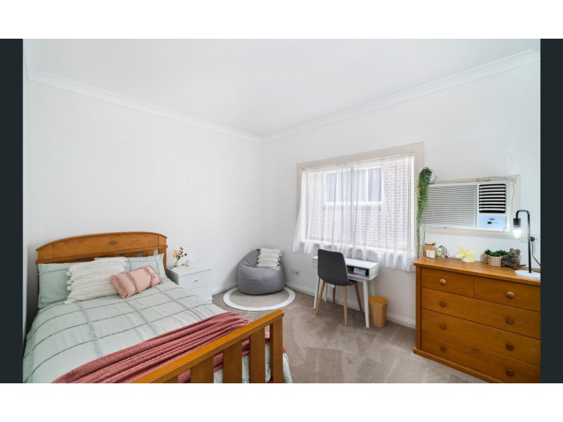 532 Henry Lawson Drive, East Hills NSW 2213