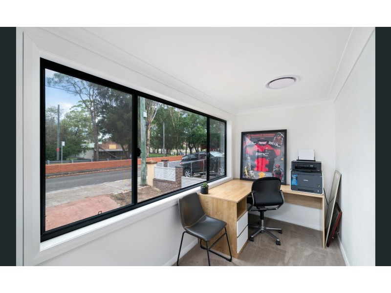 532 Henry Lawson Drive, East Hills NSW 2213