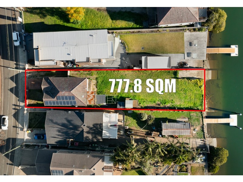 532 Henry Lawson Drive, East Hills NSW 2213