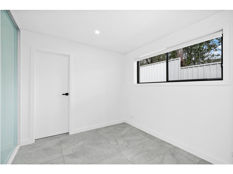 1/26A Collins Crescent, Yagoona NSW 2199