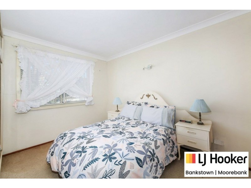 17 Sturt Avenue, Georges Hall NSW 2198