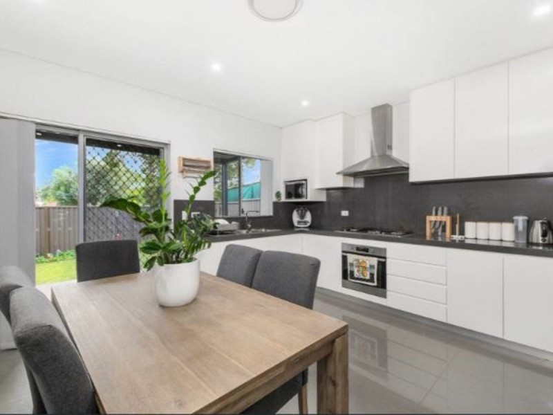 21 Collins Crescent, Yagoona NSW 2199