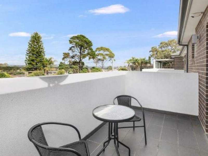 21 Collins Crescent, Yagoona NSW 2199