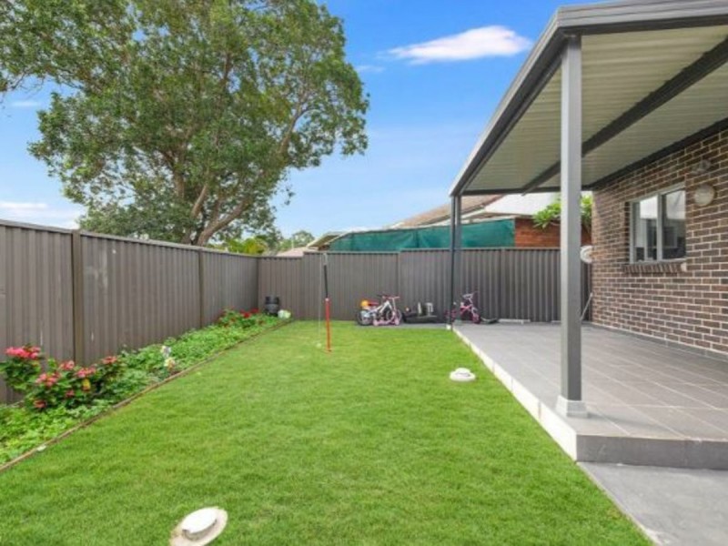 21 Collins Crescent, Yagoona NSW 2199