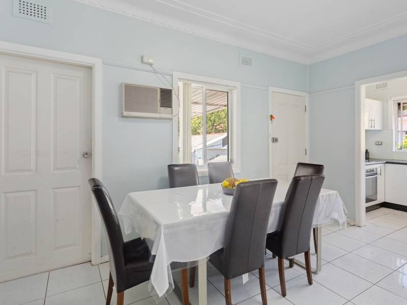 81 Tompson Road, Panania NSW 2213
