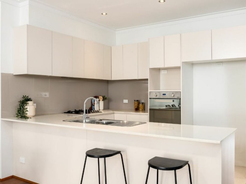 4/18-30 Pindari Road, Peakhurst Heights NSW 2210