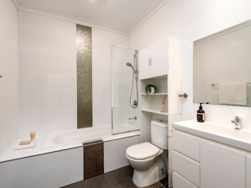 4/18-30 Pindari Road, Peakhurst Heights NSW 2210