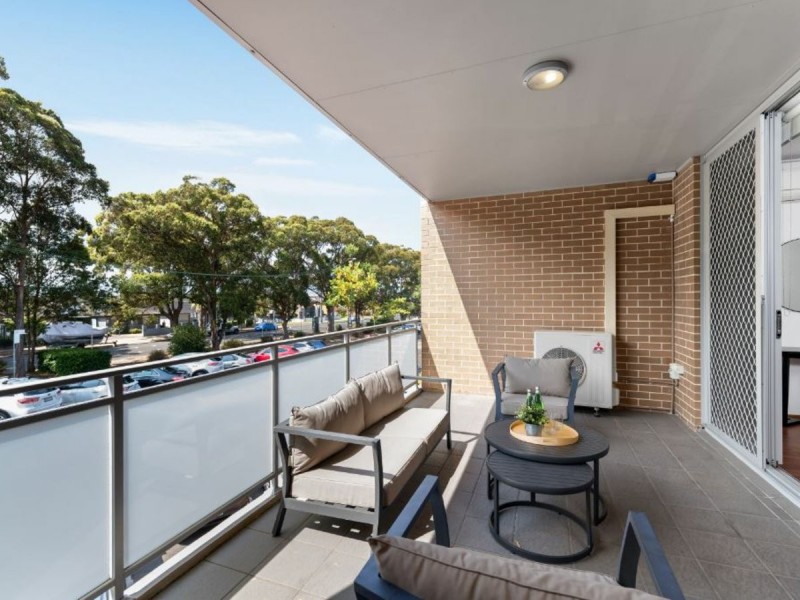 4/18-30 Pindari Road, Peakhurst Heights NSW 2210