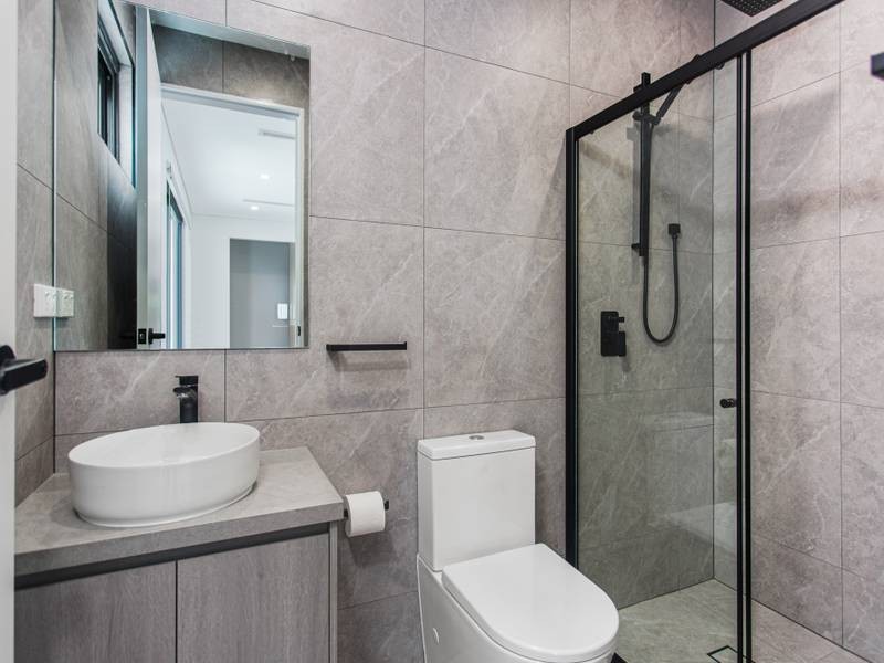 4/6 Implexa Court, Wattle Grove NSW 2173