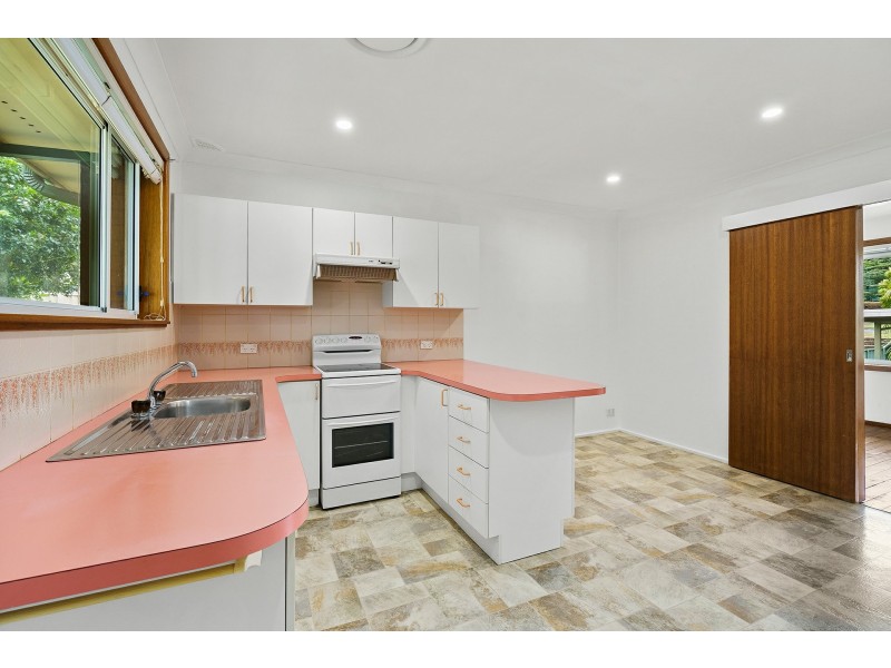 56 Caroline Crescent, Georges Hall NSW 2198