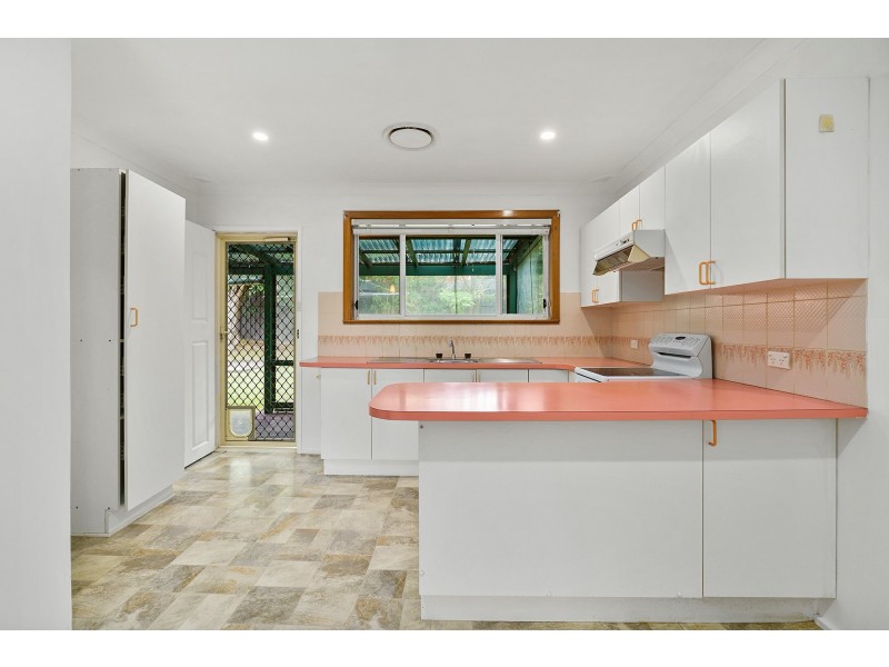 56 Caroline Crescent, Georges Hall NSW 2198