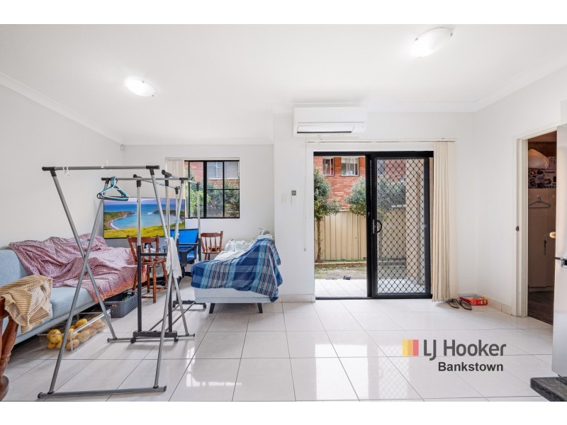 2/1063 Rossmore Avenue, Punchbowl NSW 2196