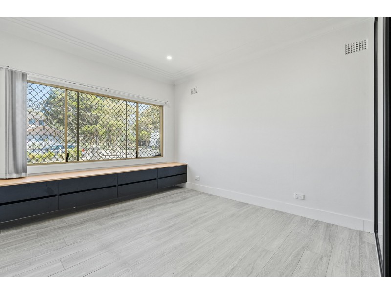 21 Hilwa Street, Villawood NSW 2163