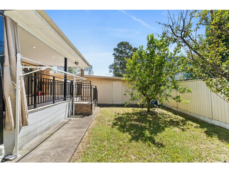 21 Hilwa Street, Villawood NSW 2163